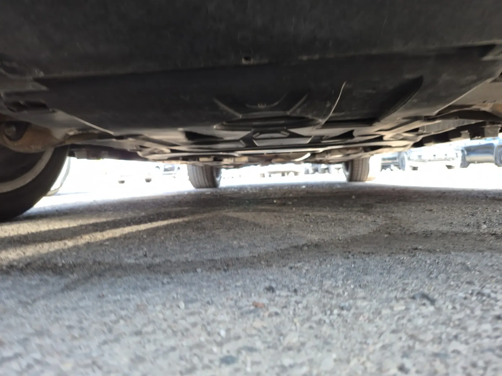 Undercarriage - Front Photo