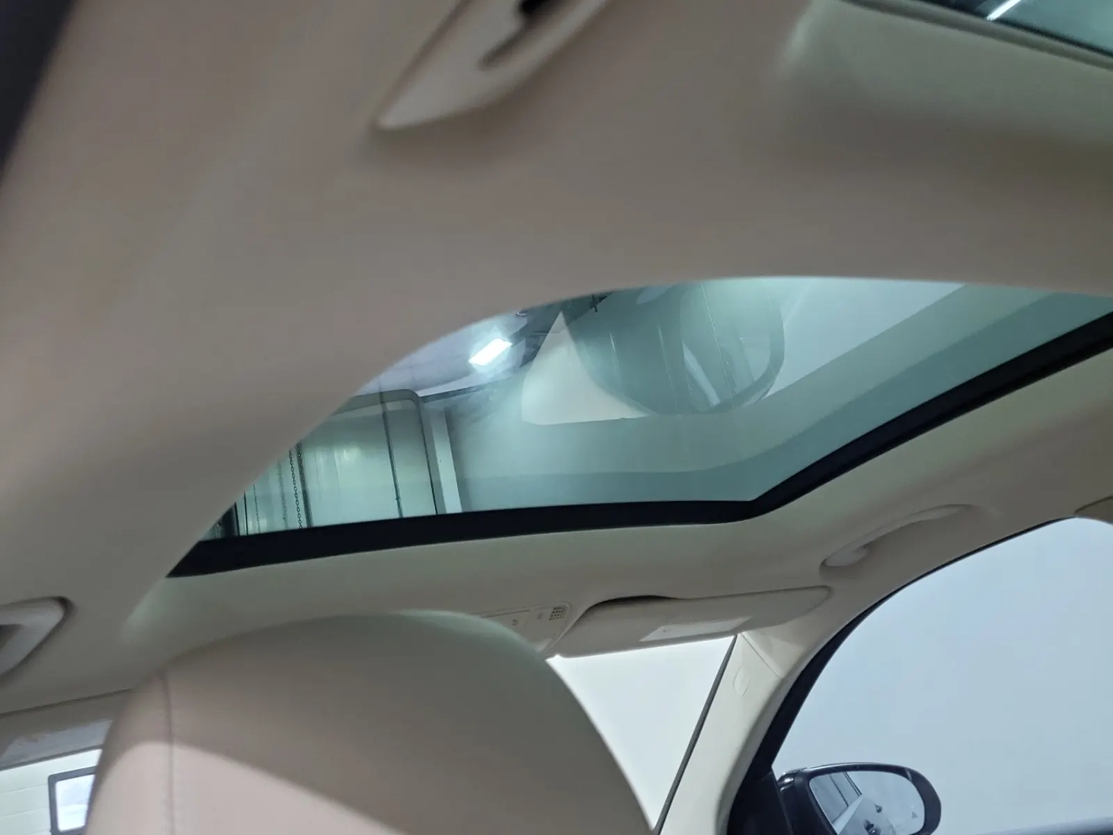 Interior Roof Photo