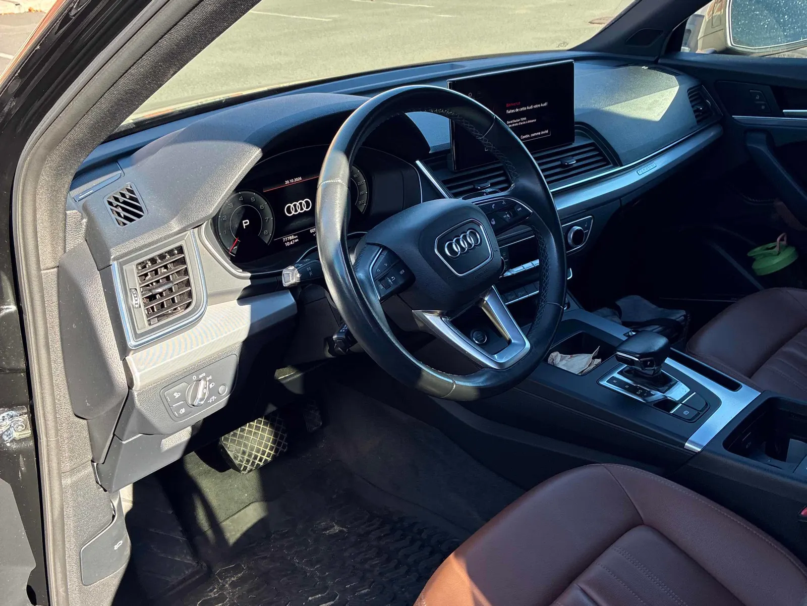 Interior driver side