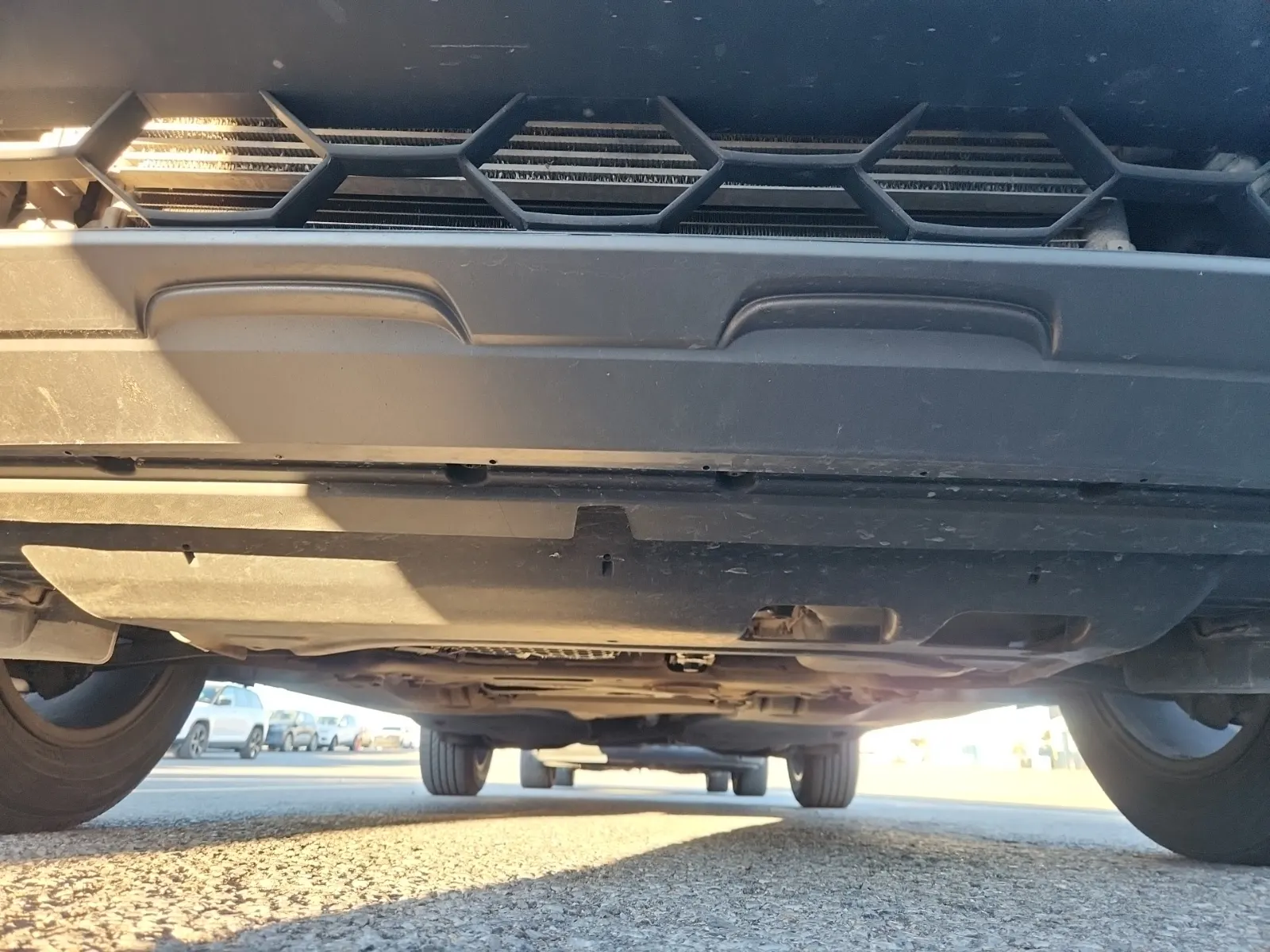 Undercarriage - Front Photo