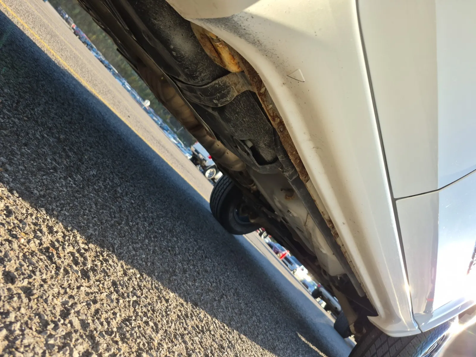 Undercarriage - Passenger Photo