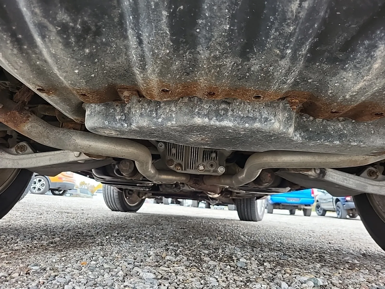 Undercarriage - Rear Photo