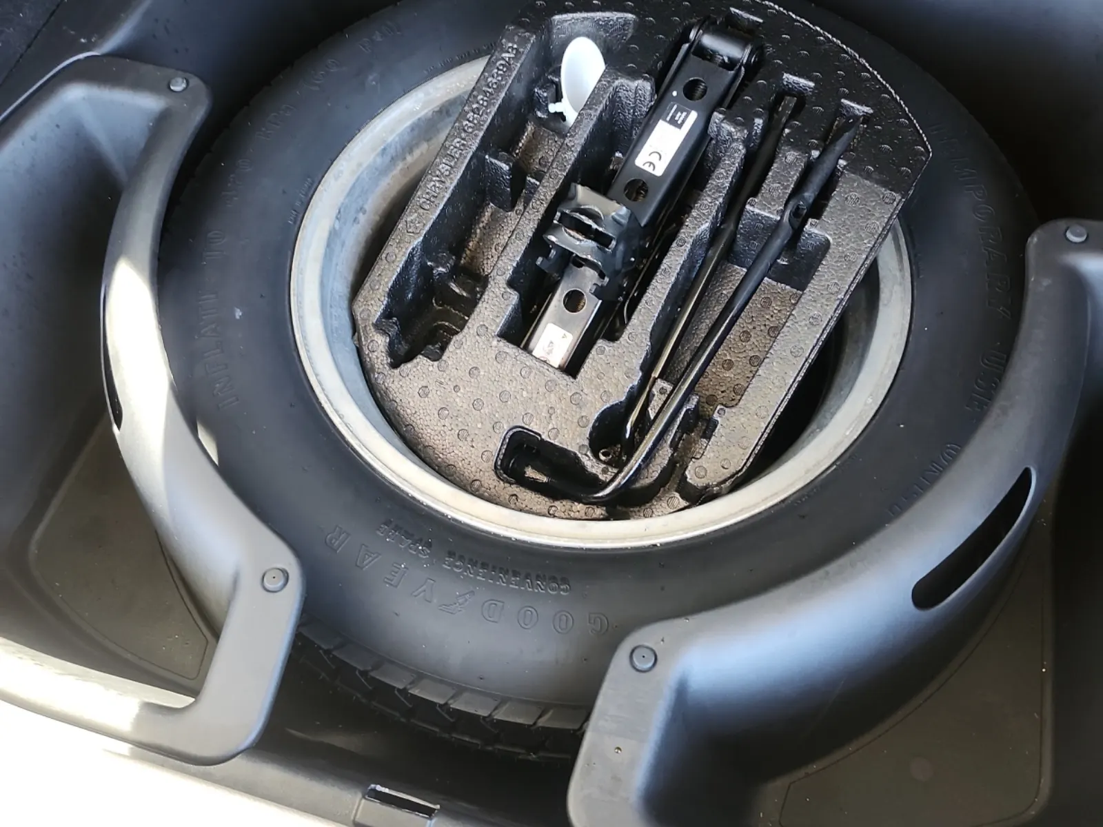 Spare Tire & Wheel Photo