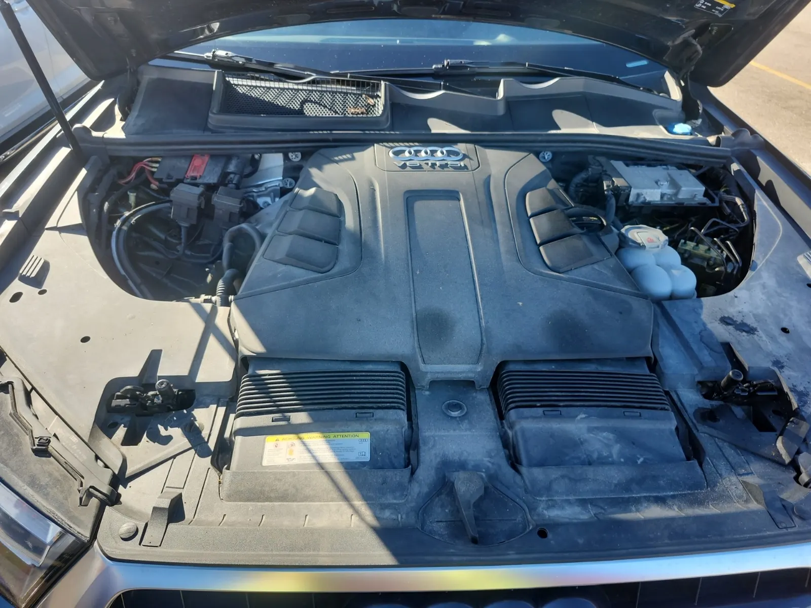 Engine Photo