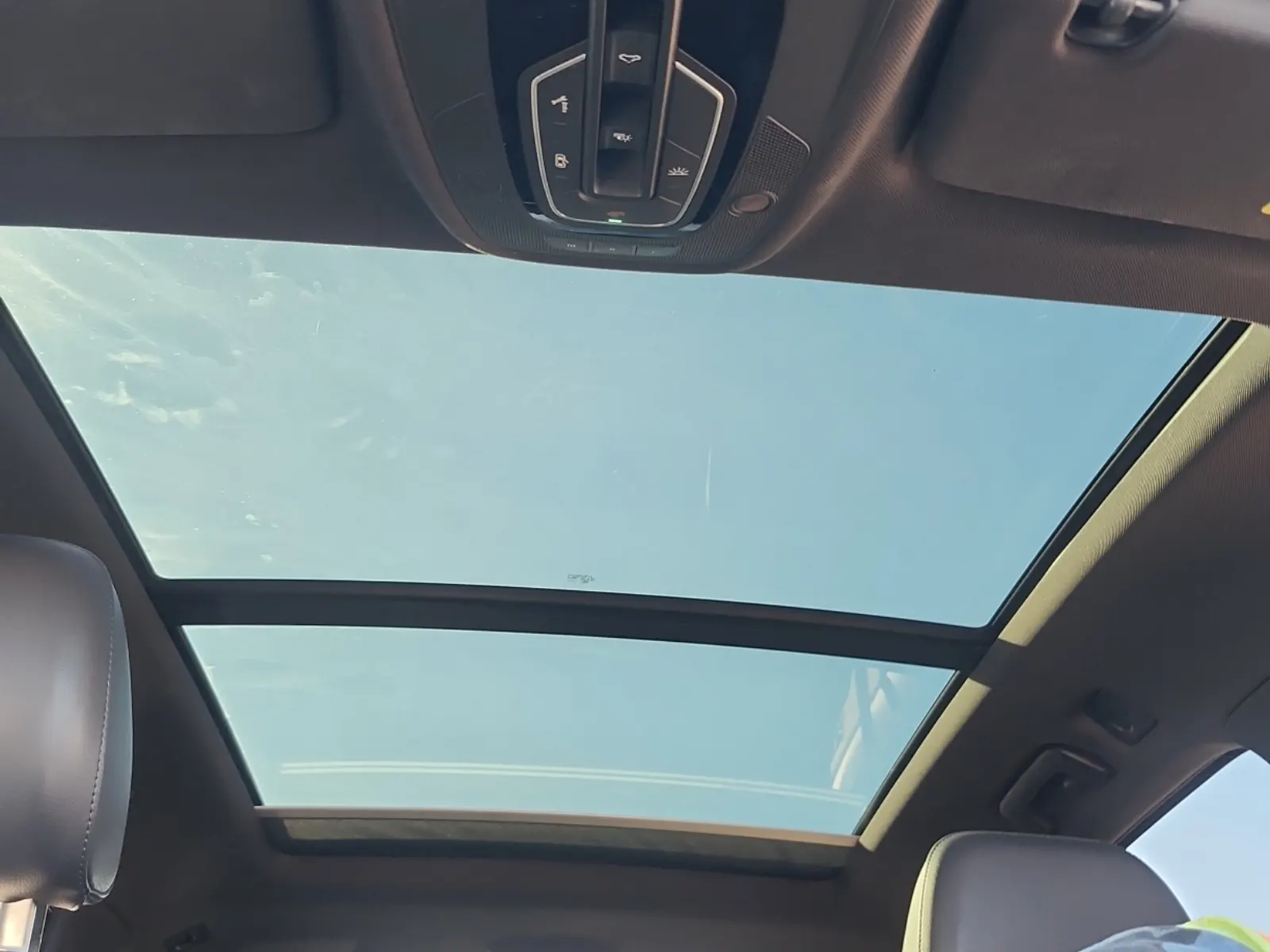 Interior Roof Photo