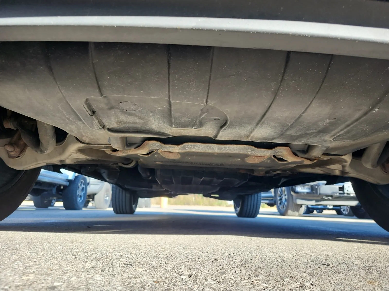 Undercarriage - Front Photo