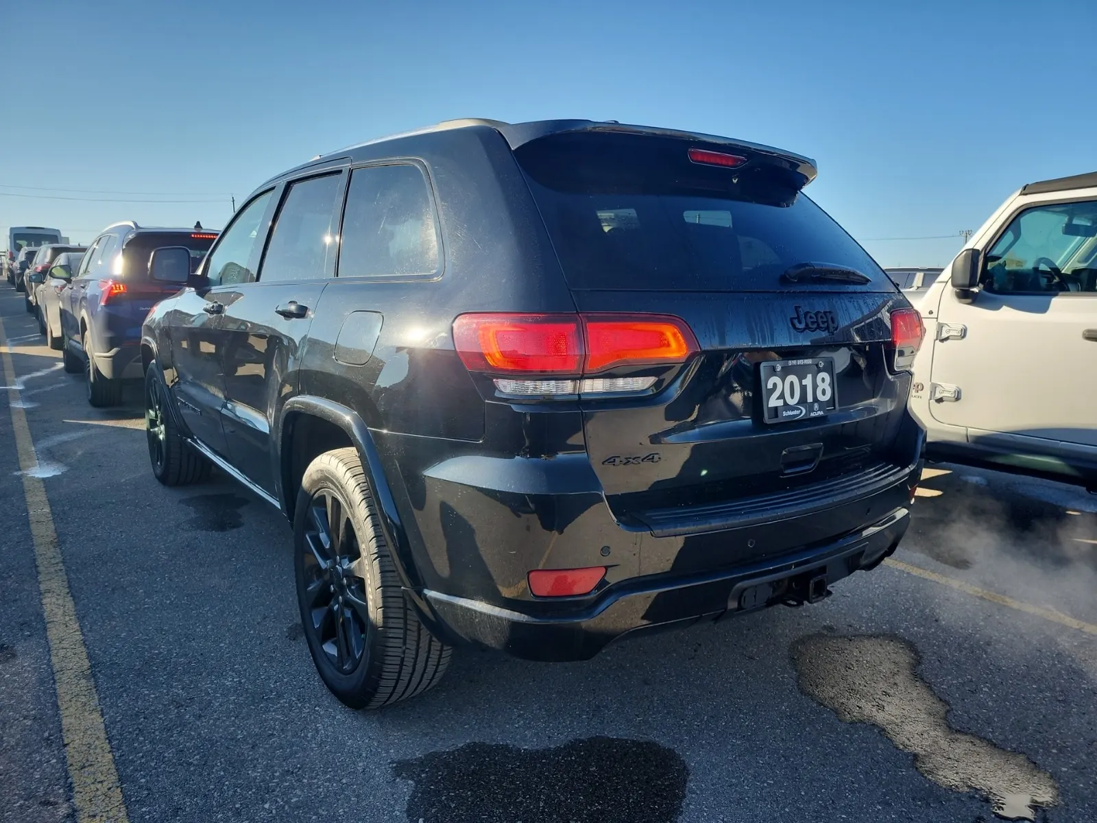 Driver Rear 3/4 Photo