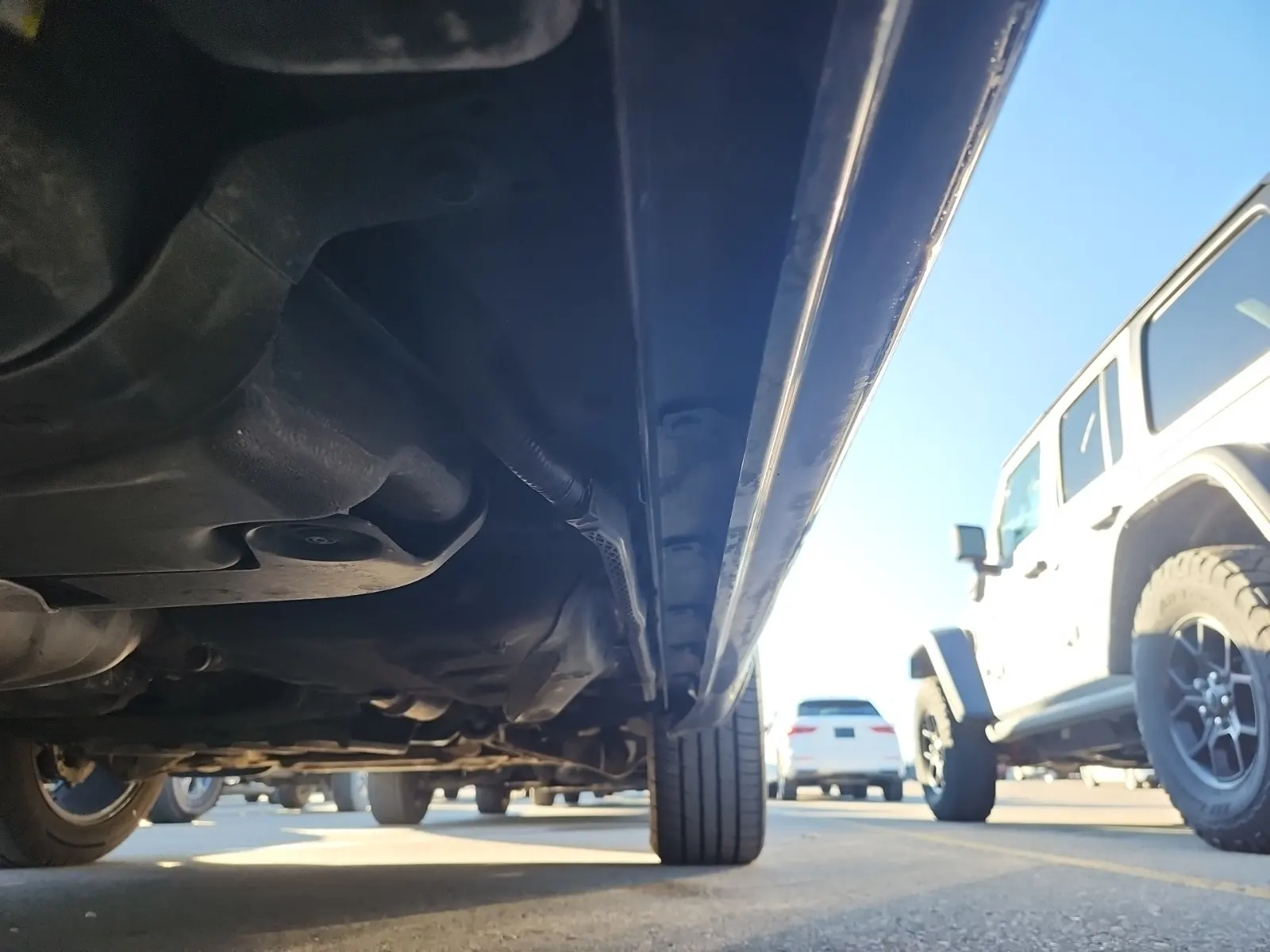 Undercarriage - Passenger Photo