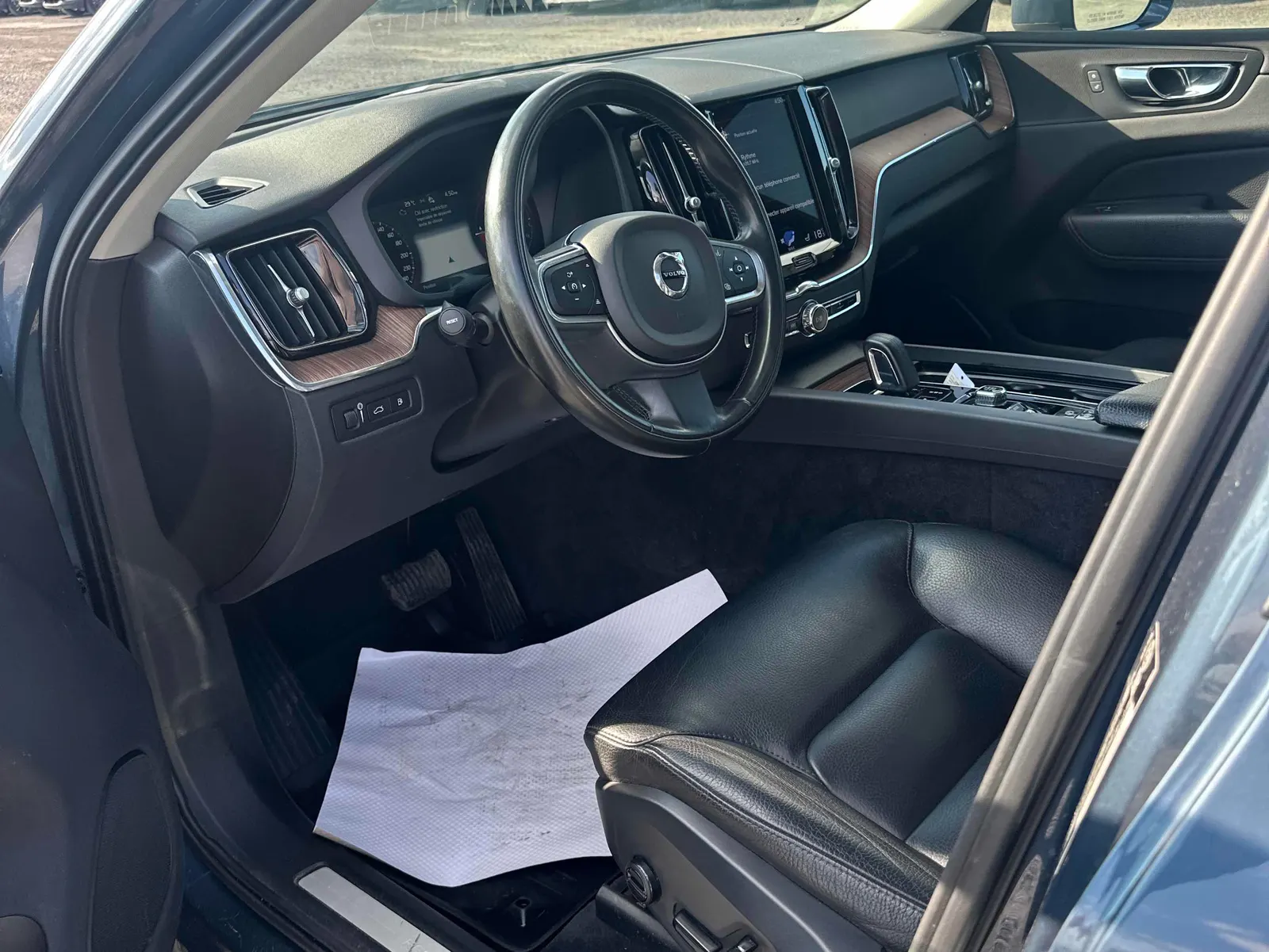 Interior driver side