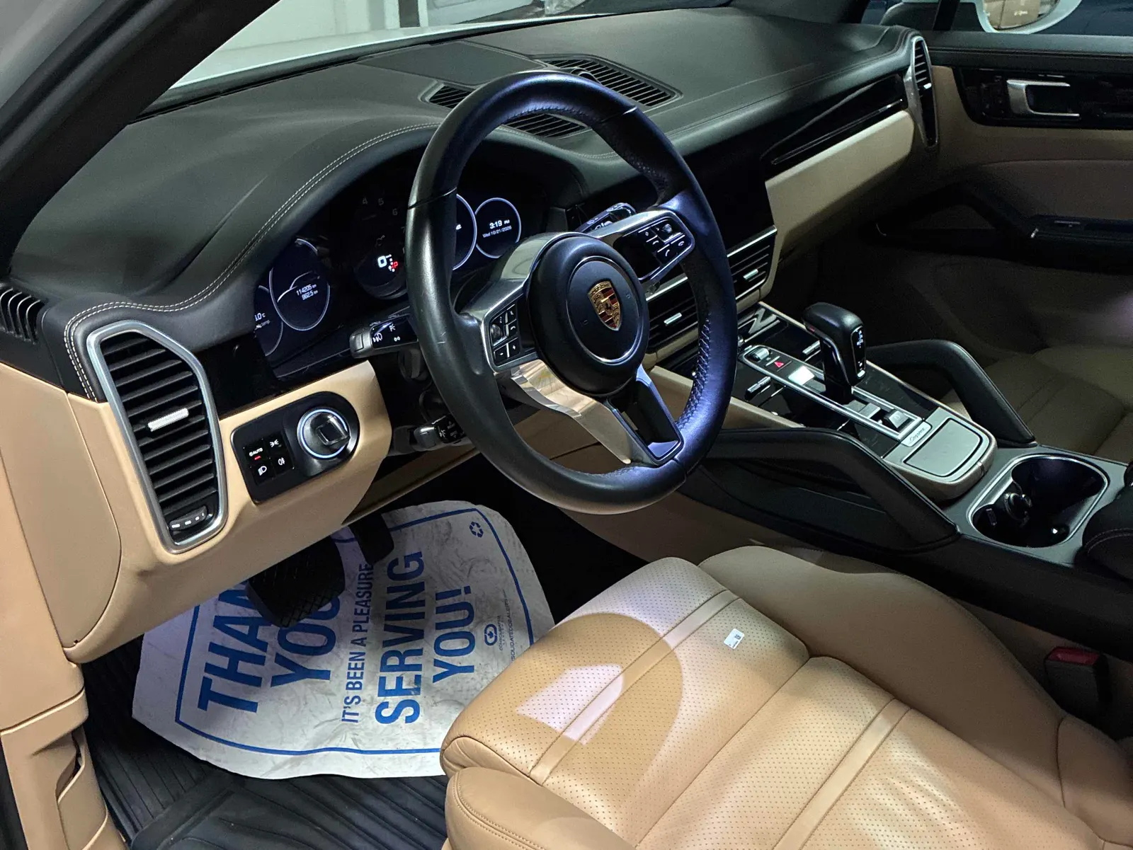 Interior driver side
