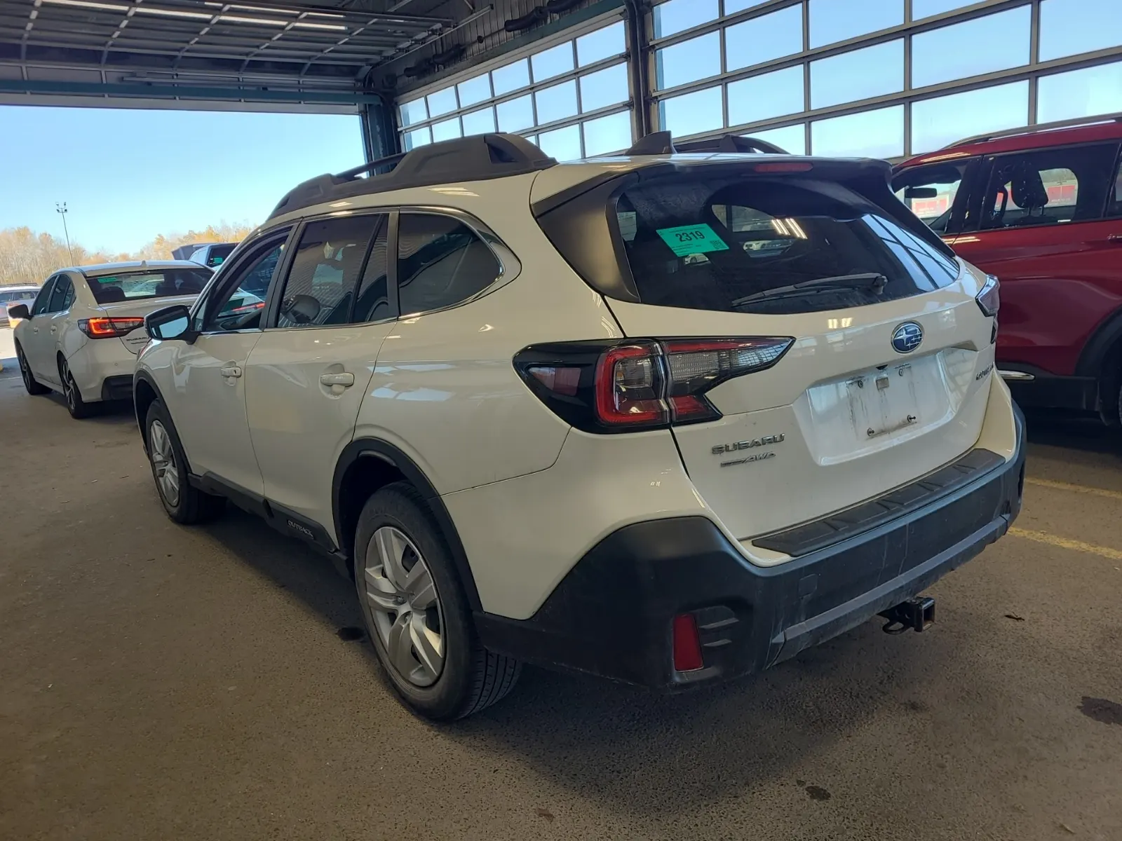 Driver Rear 3/4 Photo