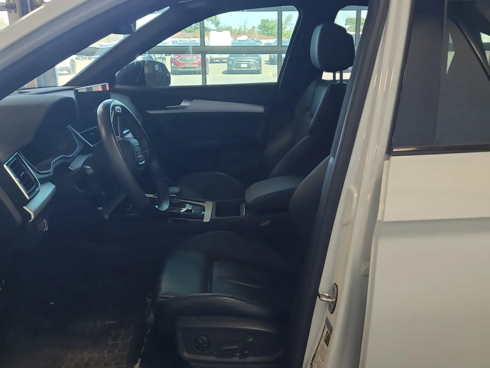 Front Interior Photo