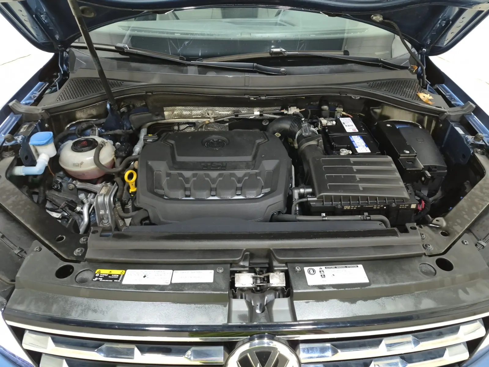 Engine Photo