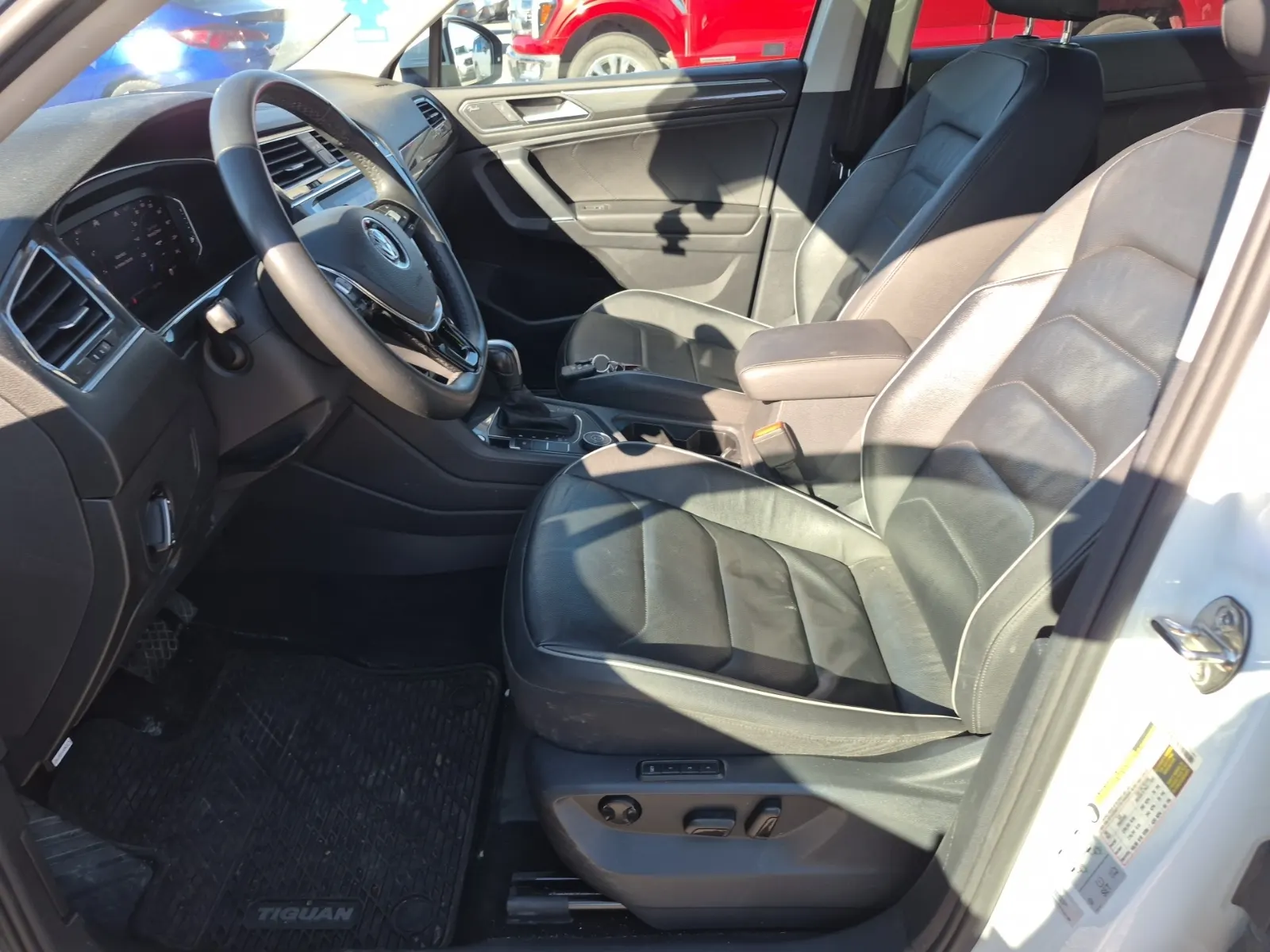Front Interior Photo
