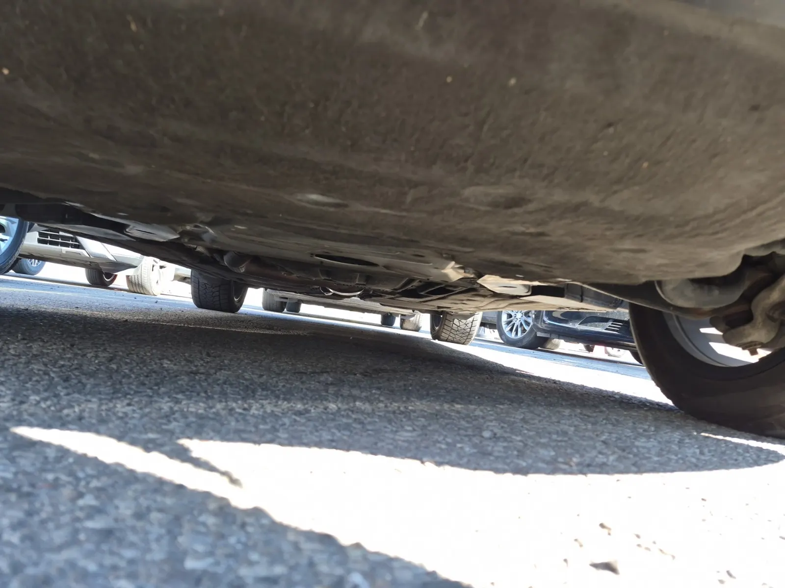 Undercarriage - Front Photo