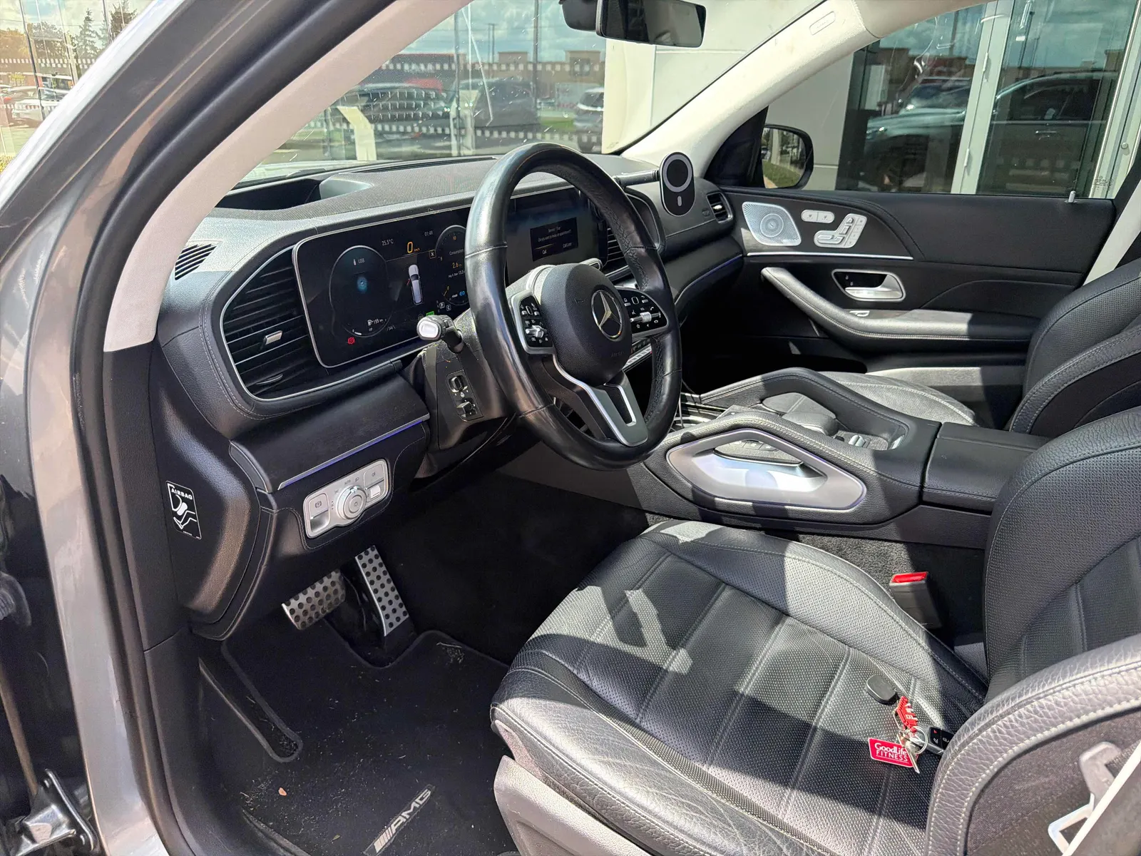 Interior driver side