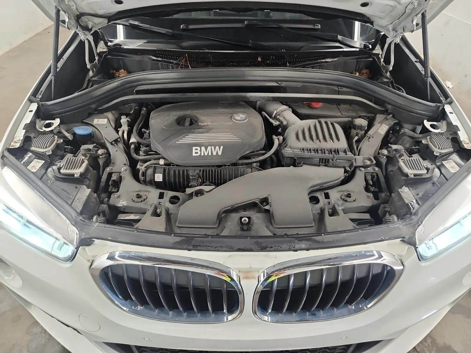 Engine Photo