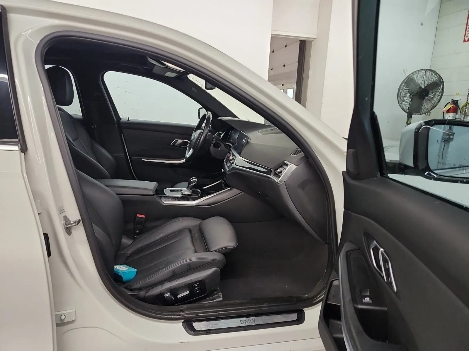 Right Side Interior Photo