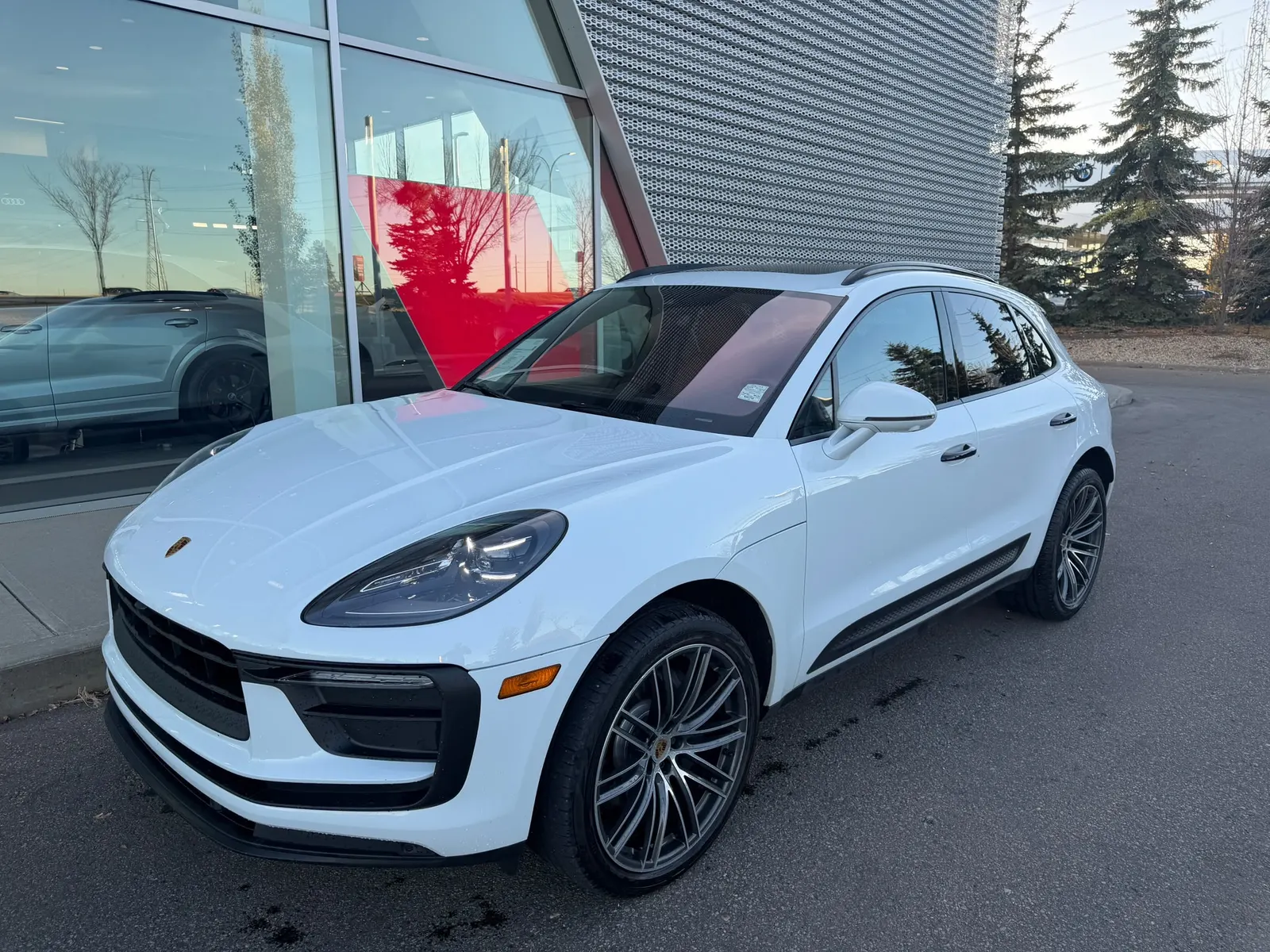 2023 Porsche Macan