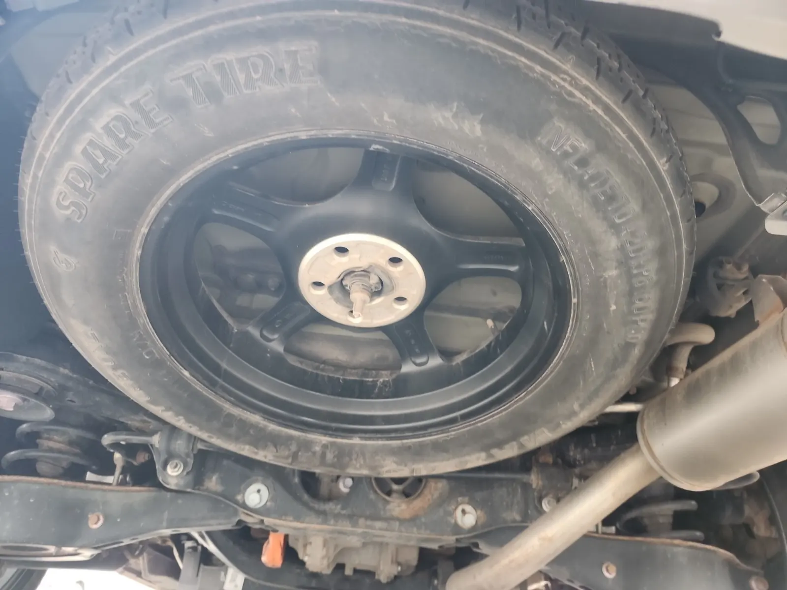 Spare Tire & Wheel Photo