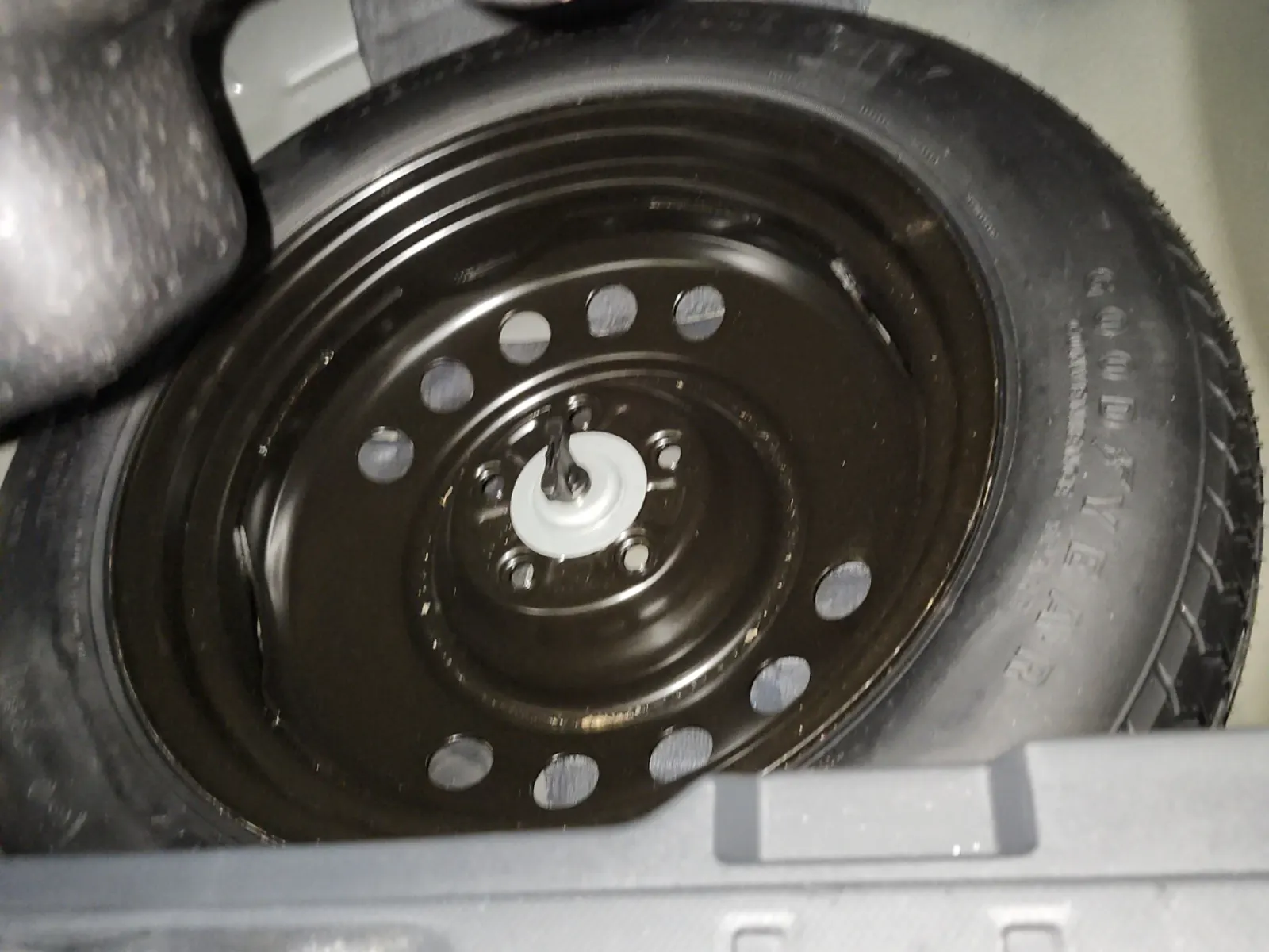 Spare Tire & Wheel Photo