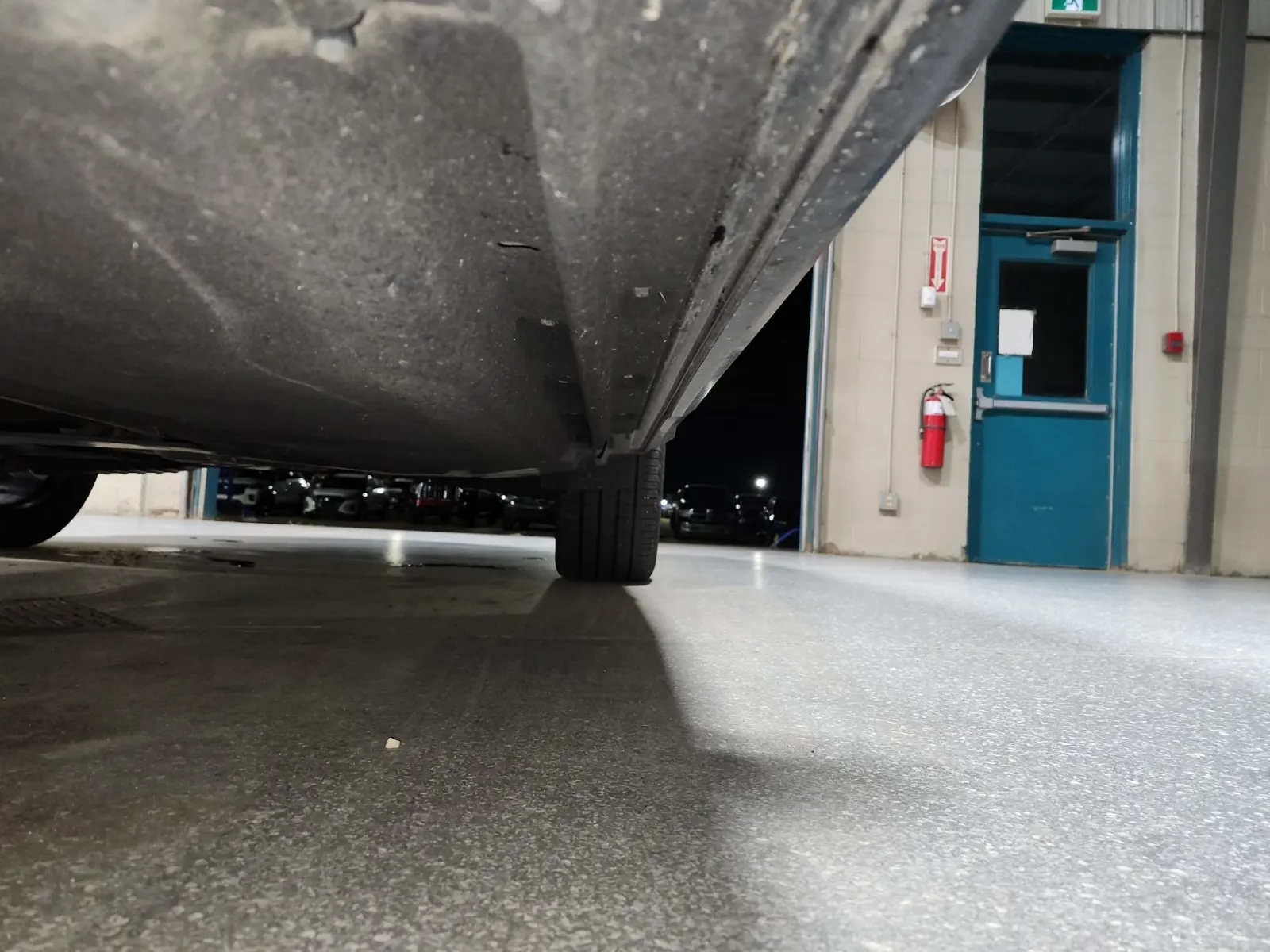 Undercarriage - Driver Photo