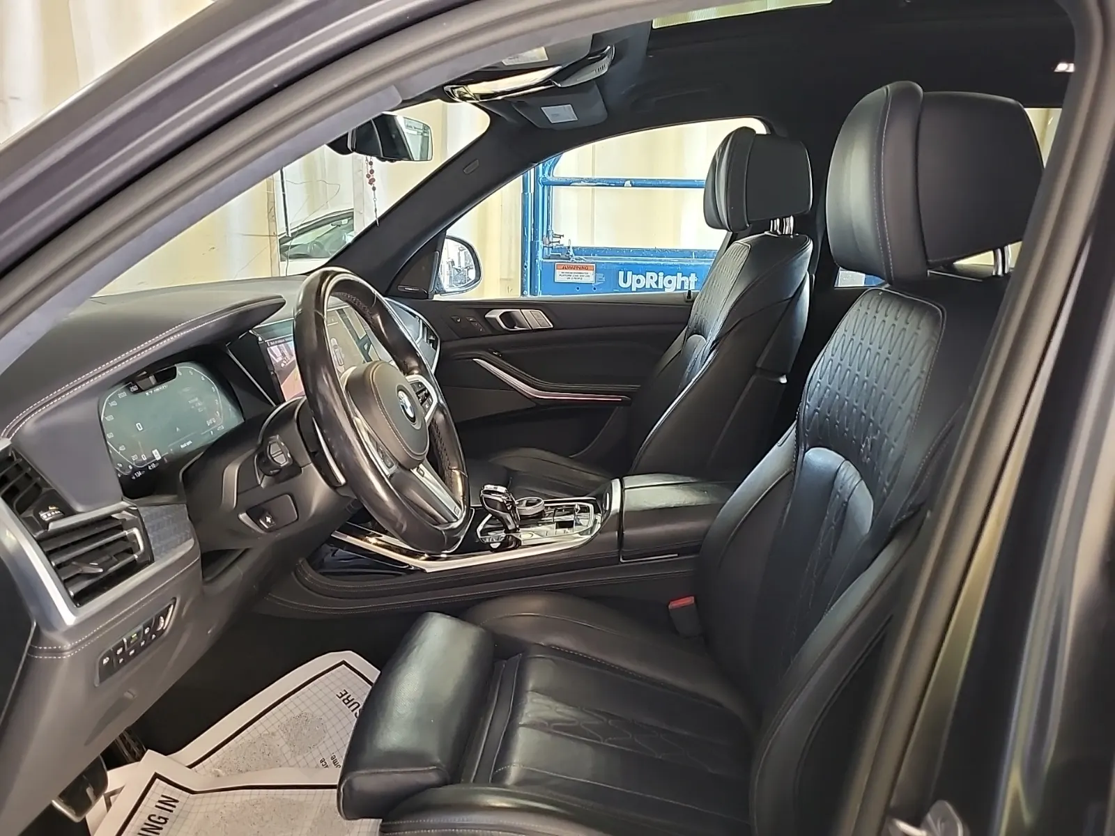 Front Interior Photo
