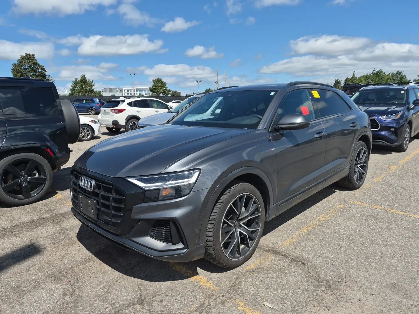 2022 Audi Q8
