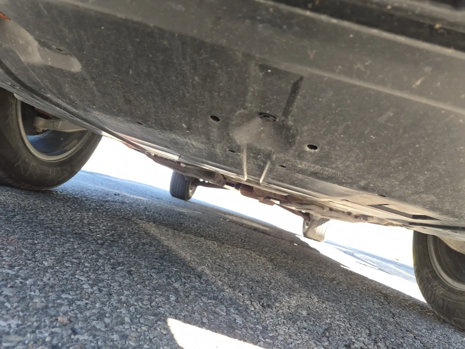 Undercarriage - Front Photo