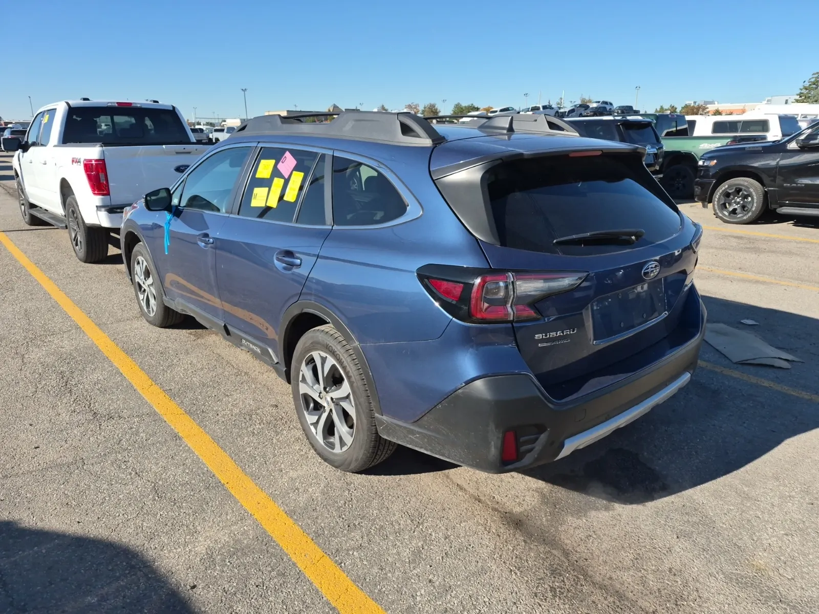 Driver Rear 3/4 Photo