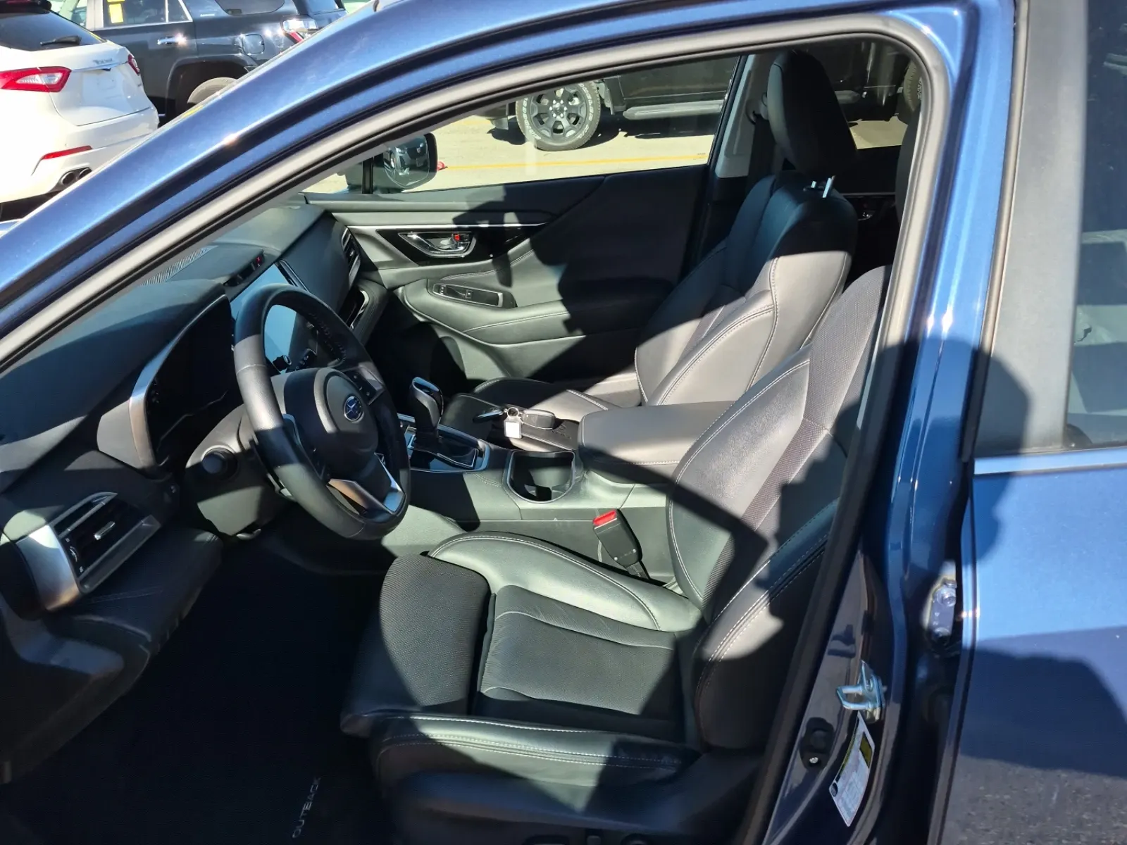 Front Interior Photo
