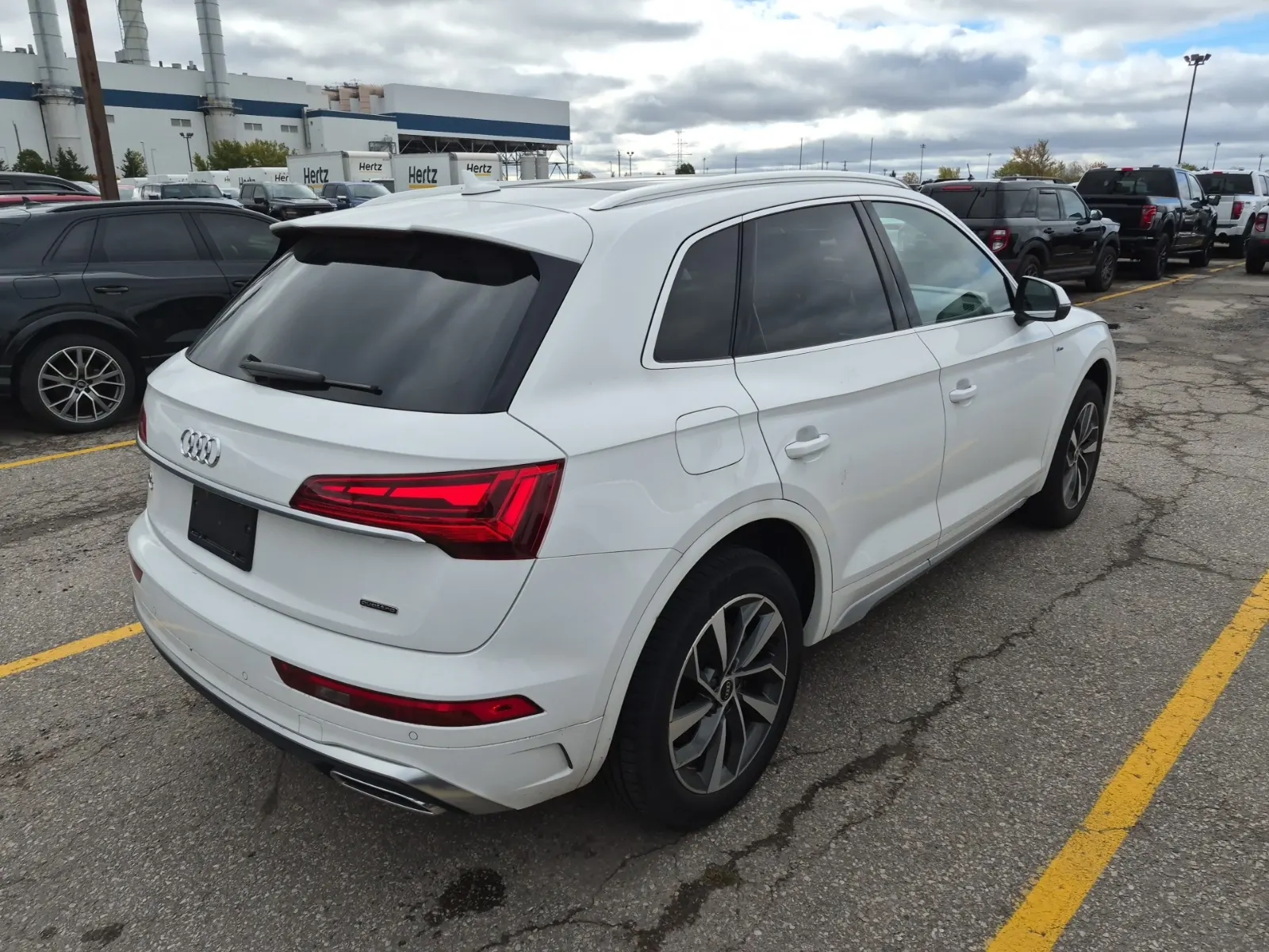 Passenger Rear 3/4 Photo