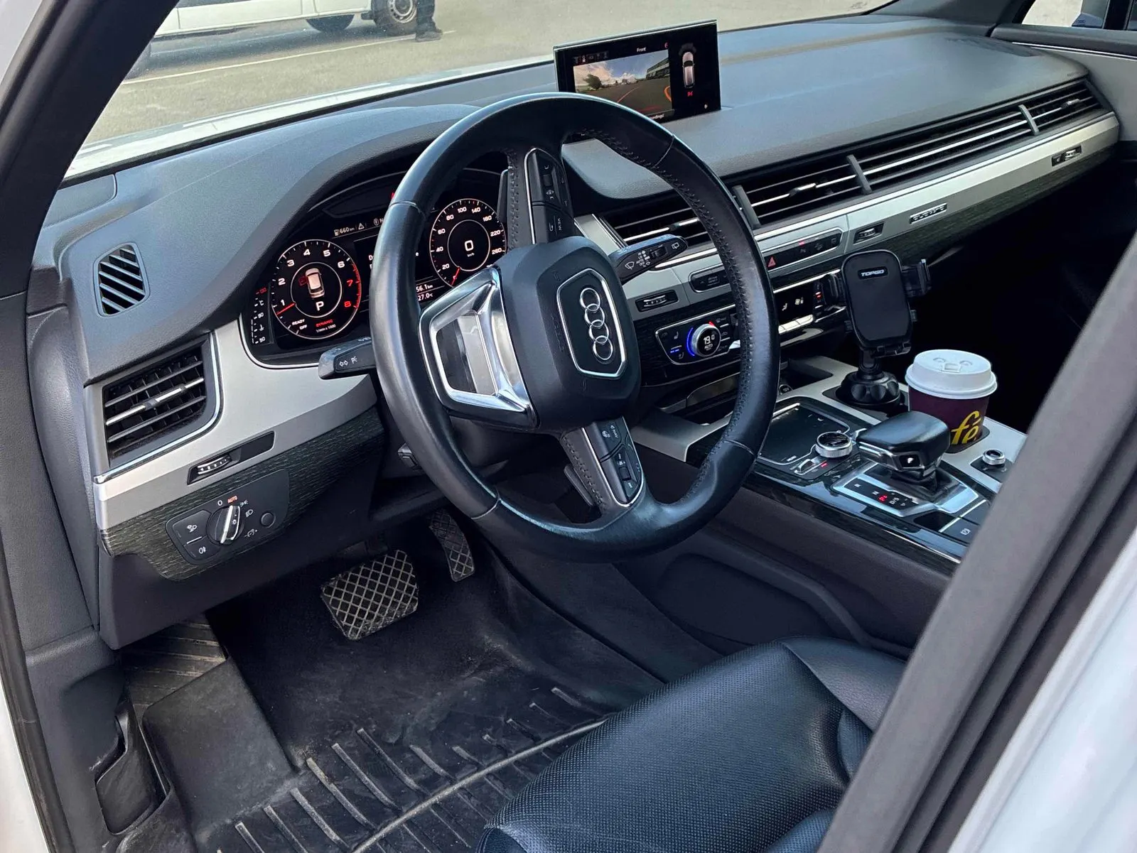 Interior driver side