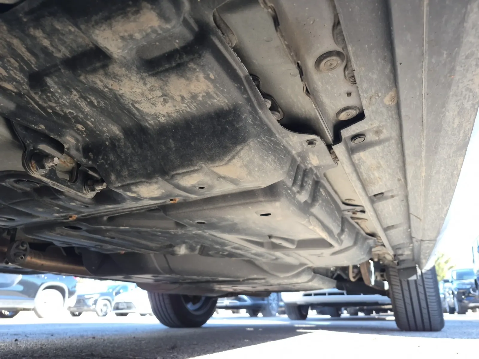 Undercarriage - Driver Photo
