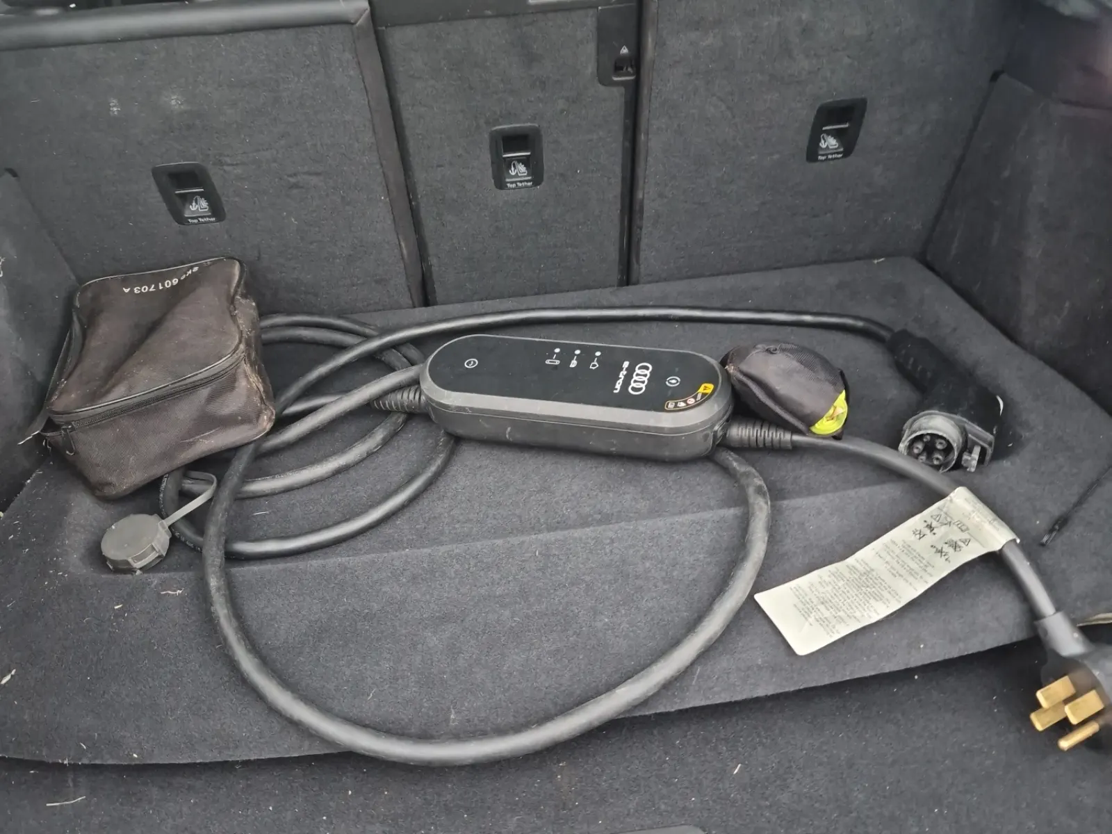 Charging Cable Photo