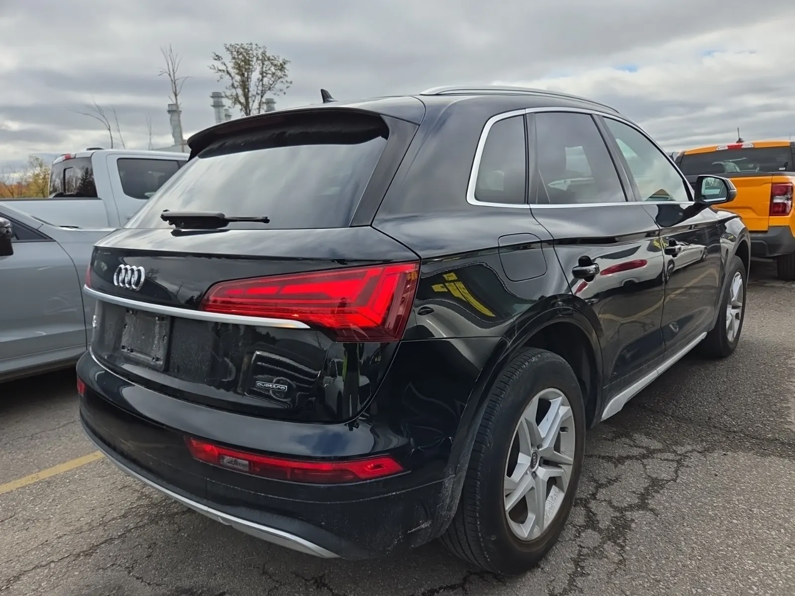 Passenger Rear 3/4 Photo