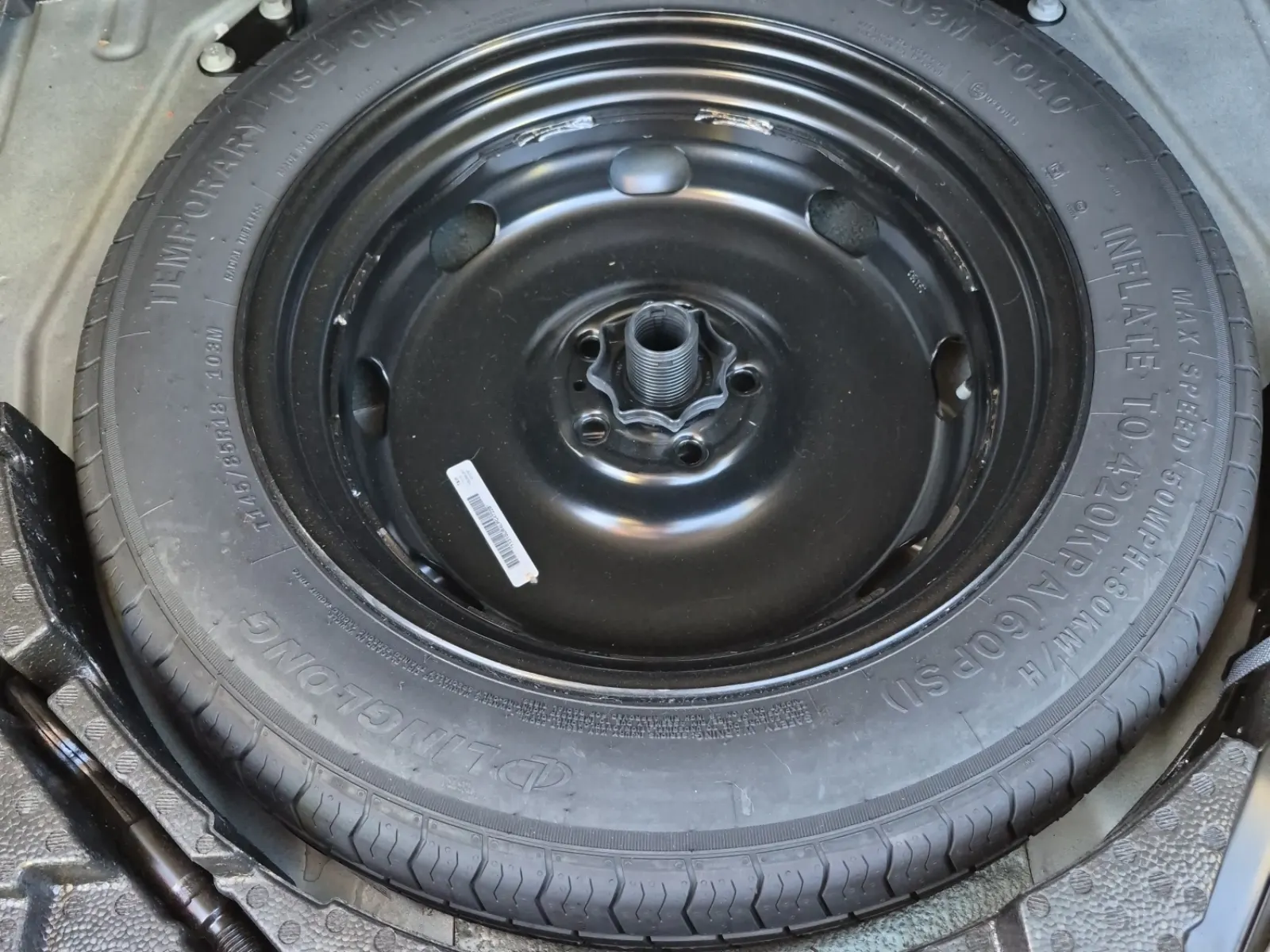 Spare Tire & Wheel Photo