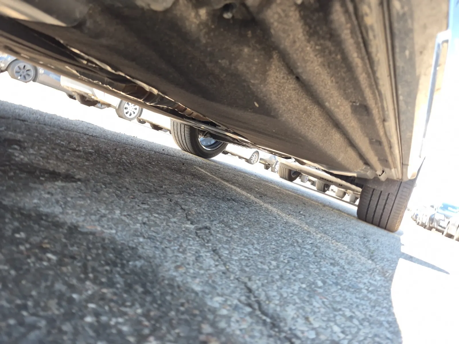 Undercarriage - Driver Photo
