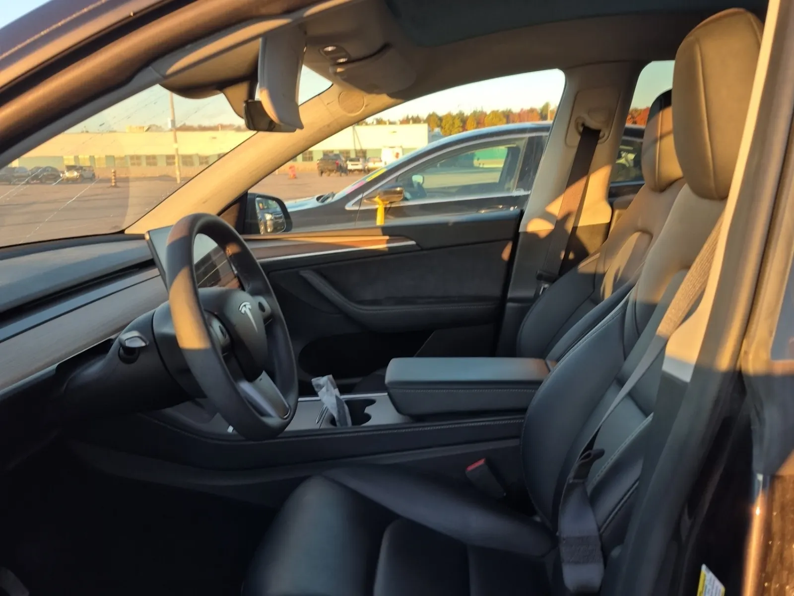 Front Interior Photo