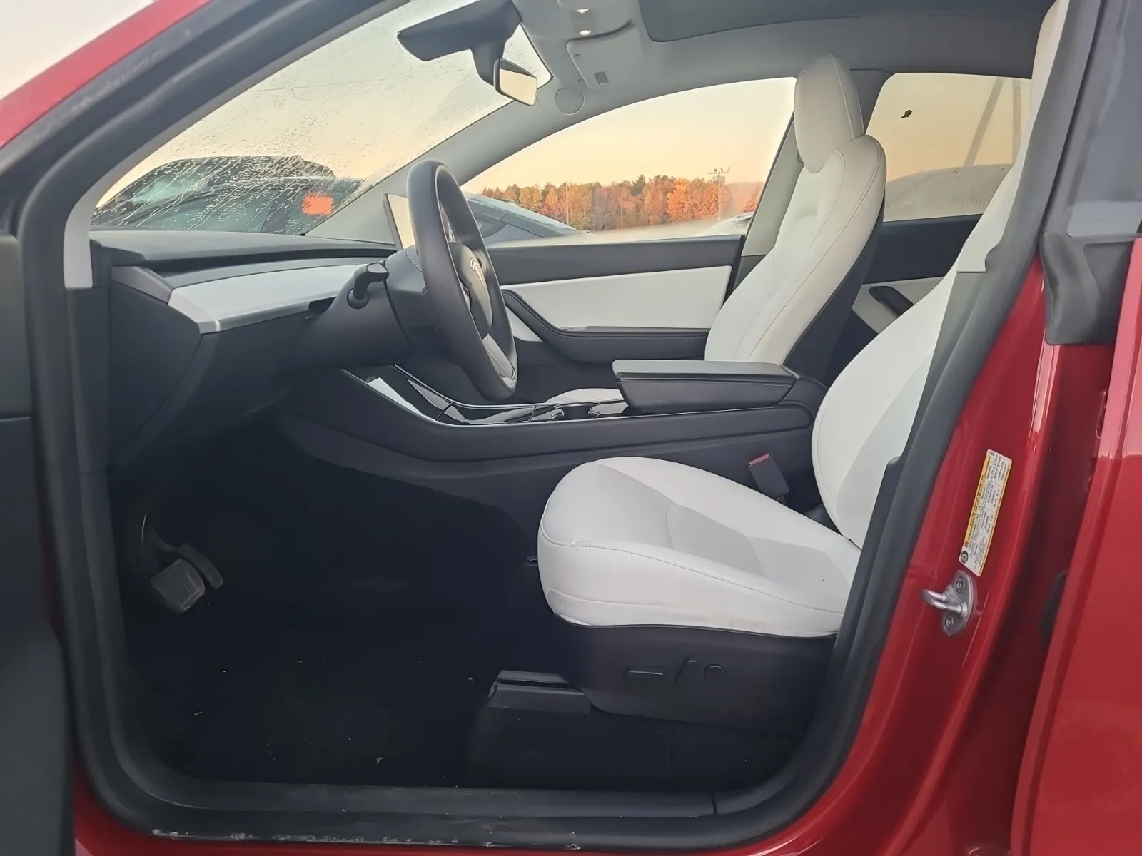 Front Interior Photo