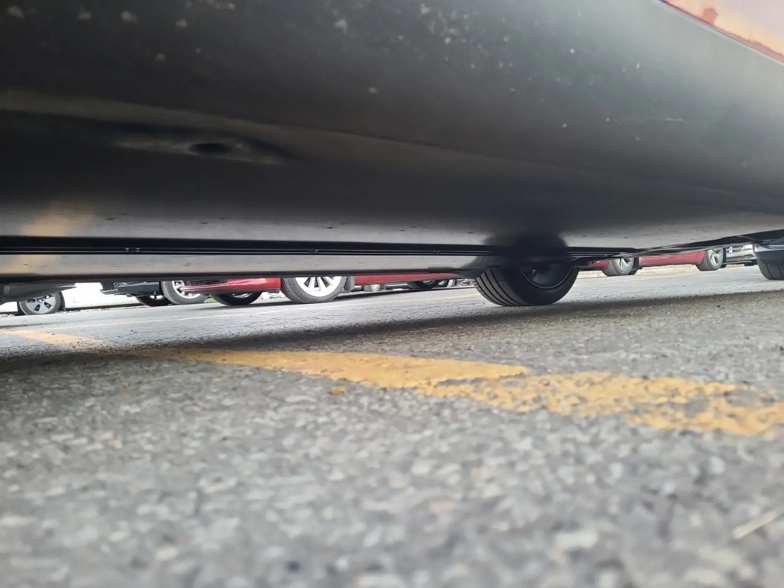 Undercarriage - Driver Photo