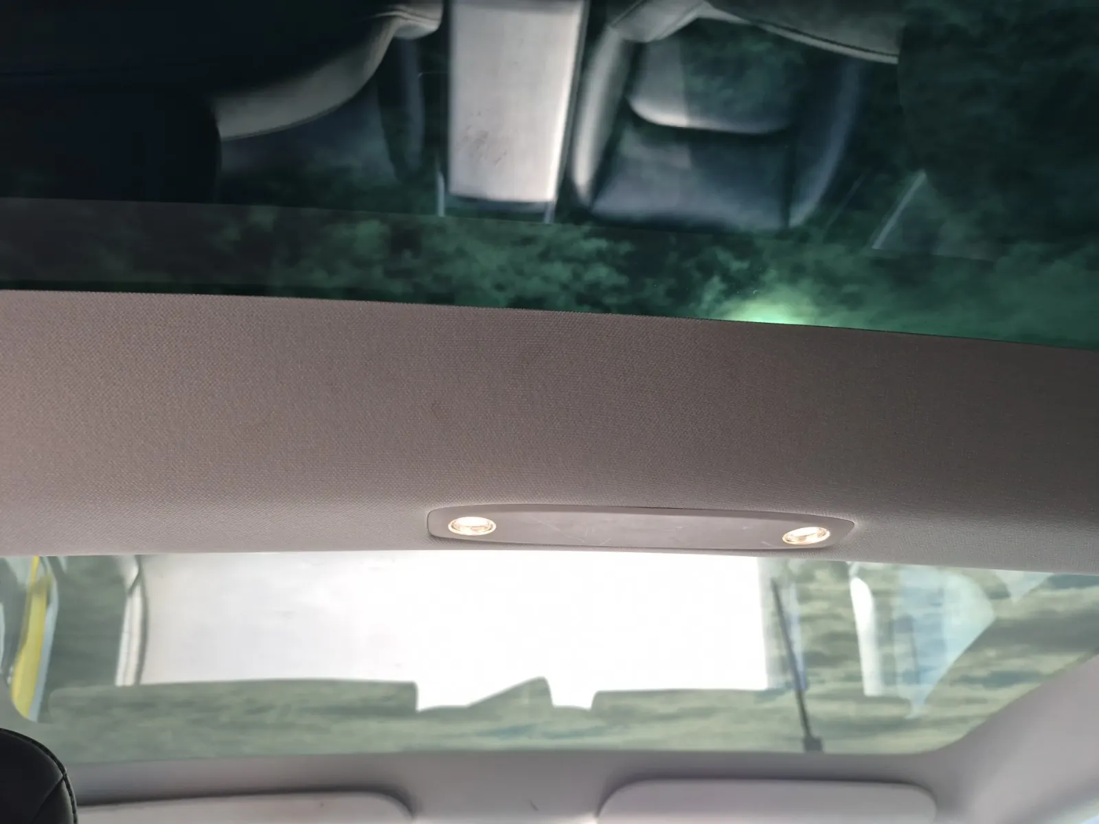 Interior Roof Photo