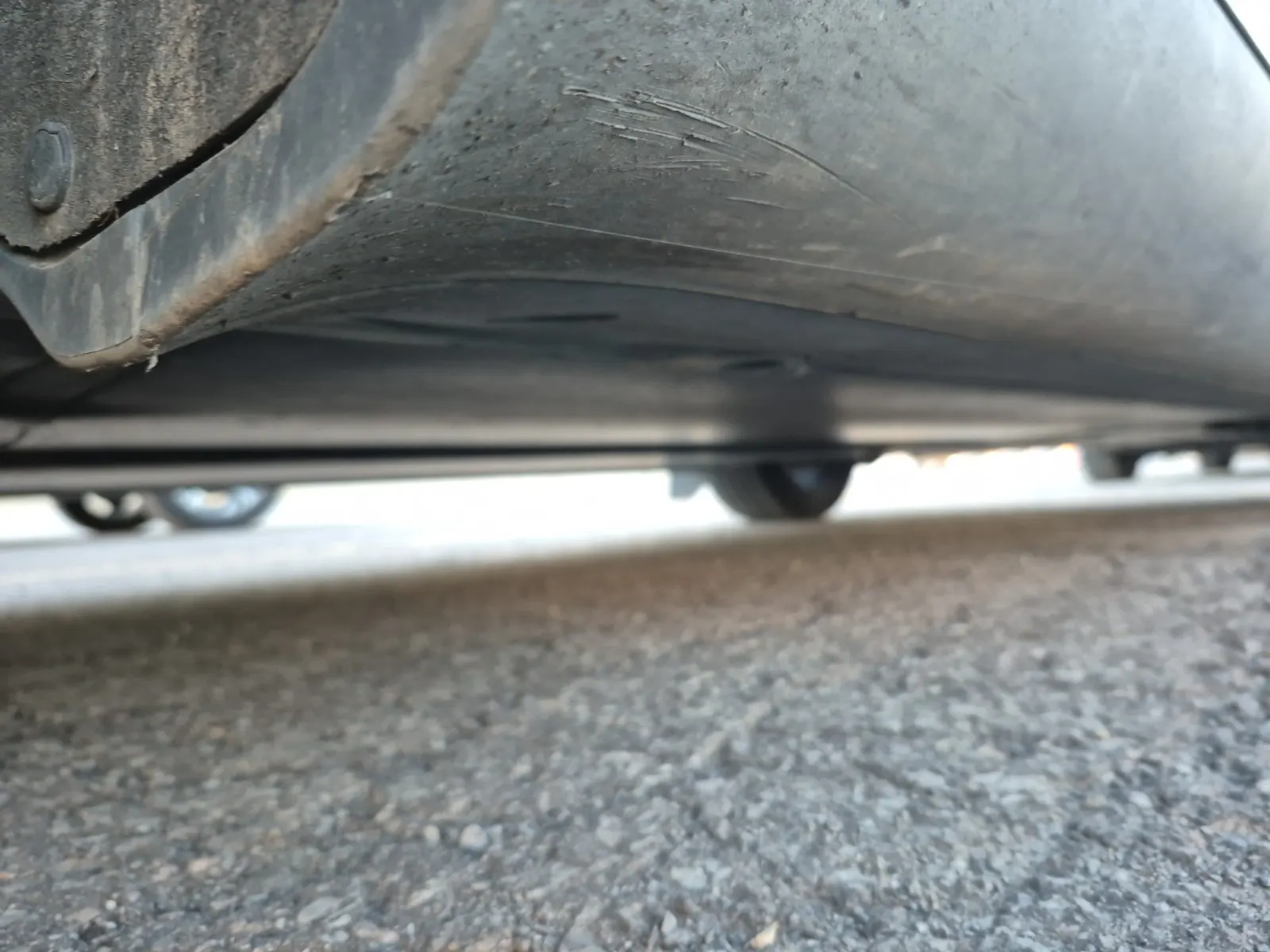 Undercarriage - Passenger Photo