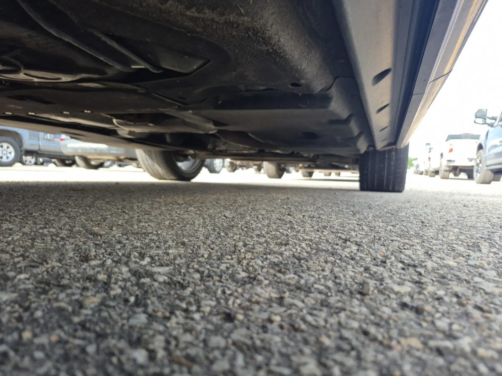 Undercarriage - Passenger Photo