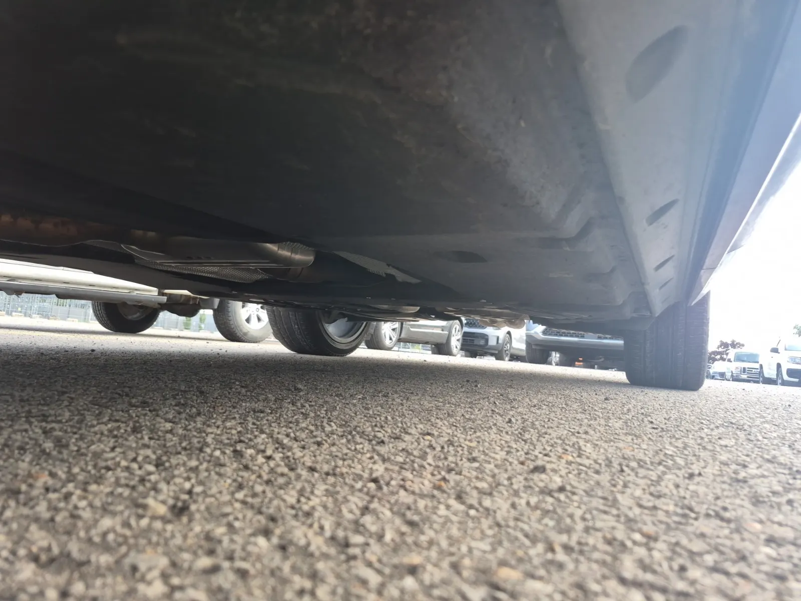 Undercarriage - Driver Photo
