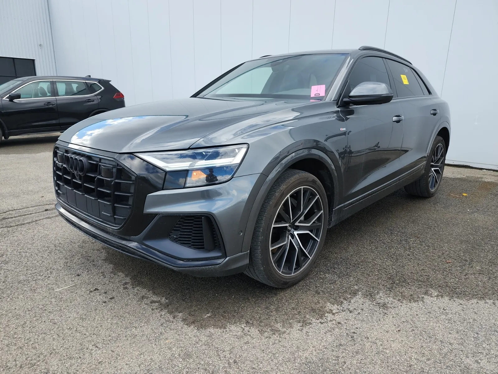 2022 Audi Q8