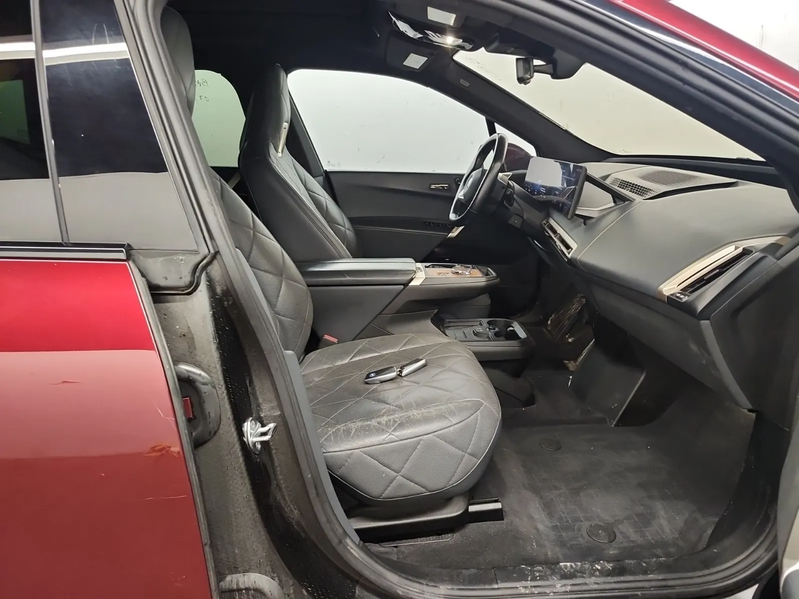 Right Side Interior Photo
