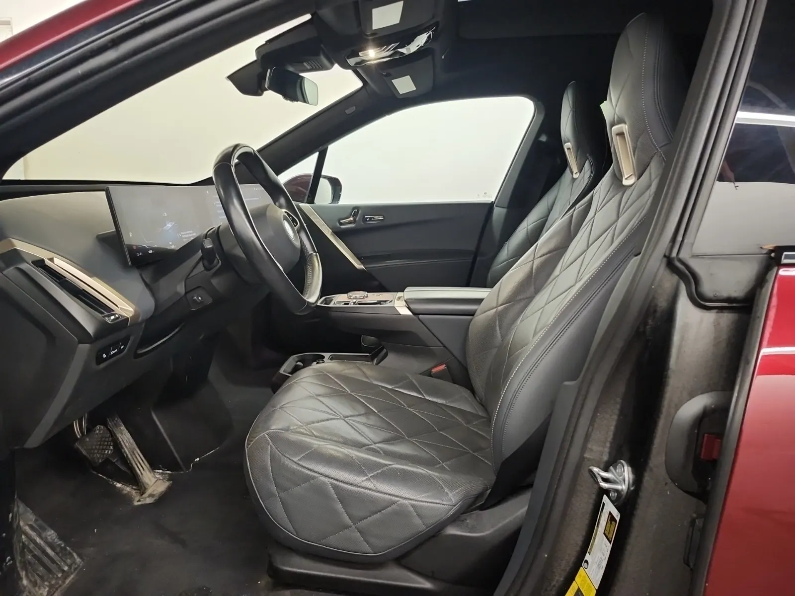 Front Interior Photo