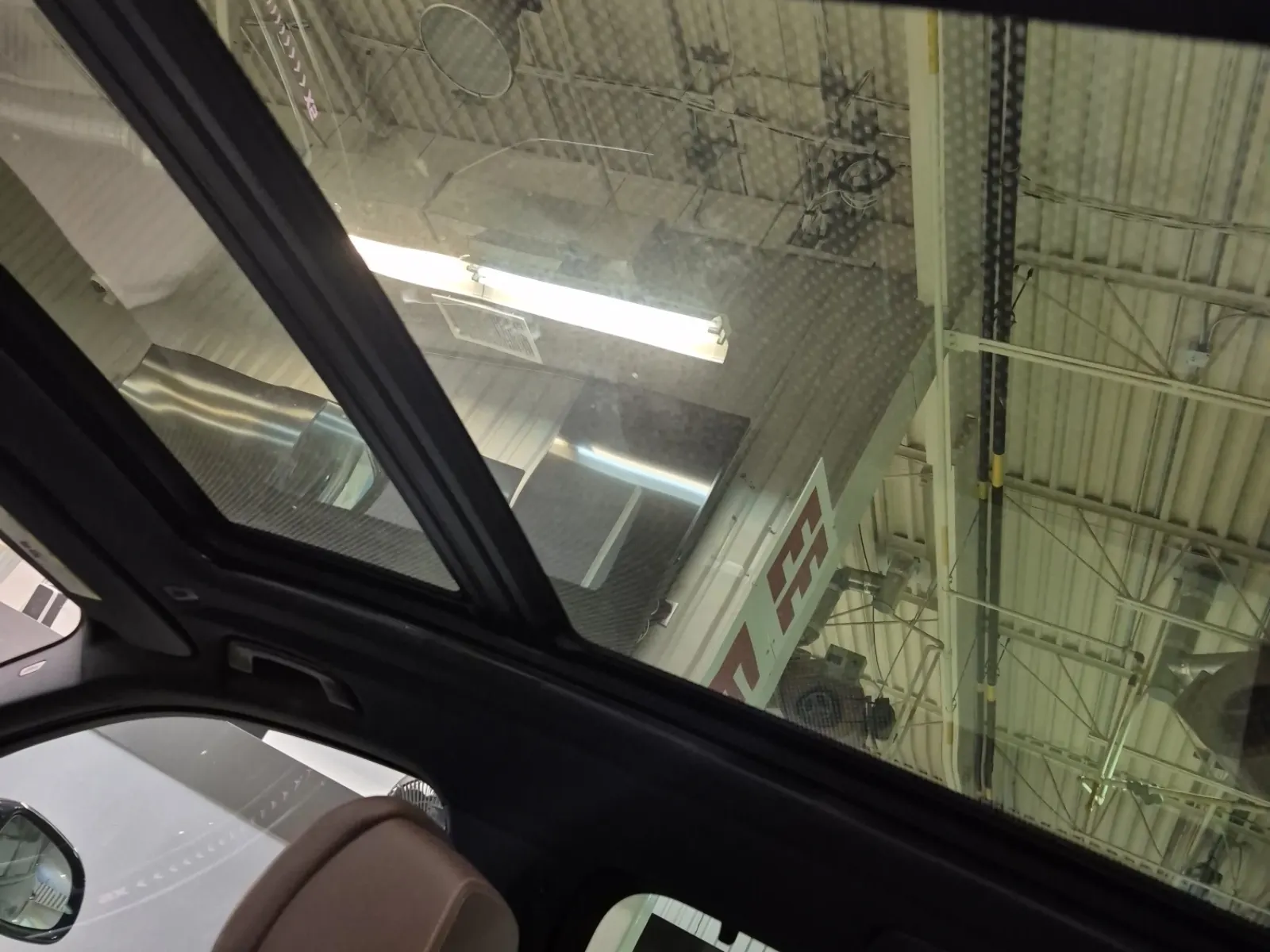 Interior Roof Photo