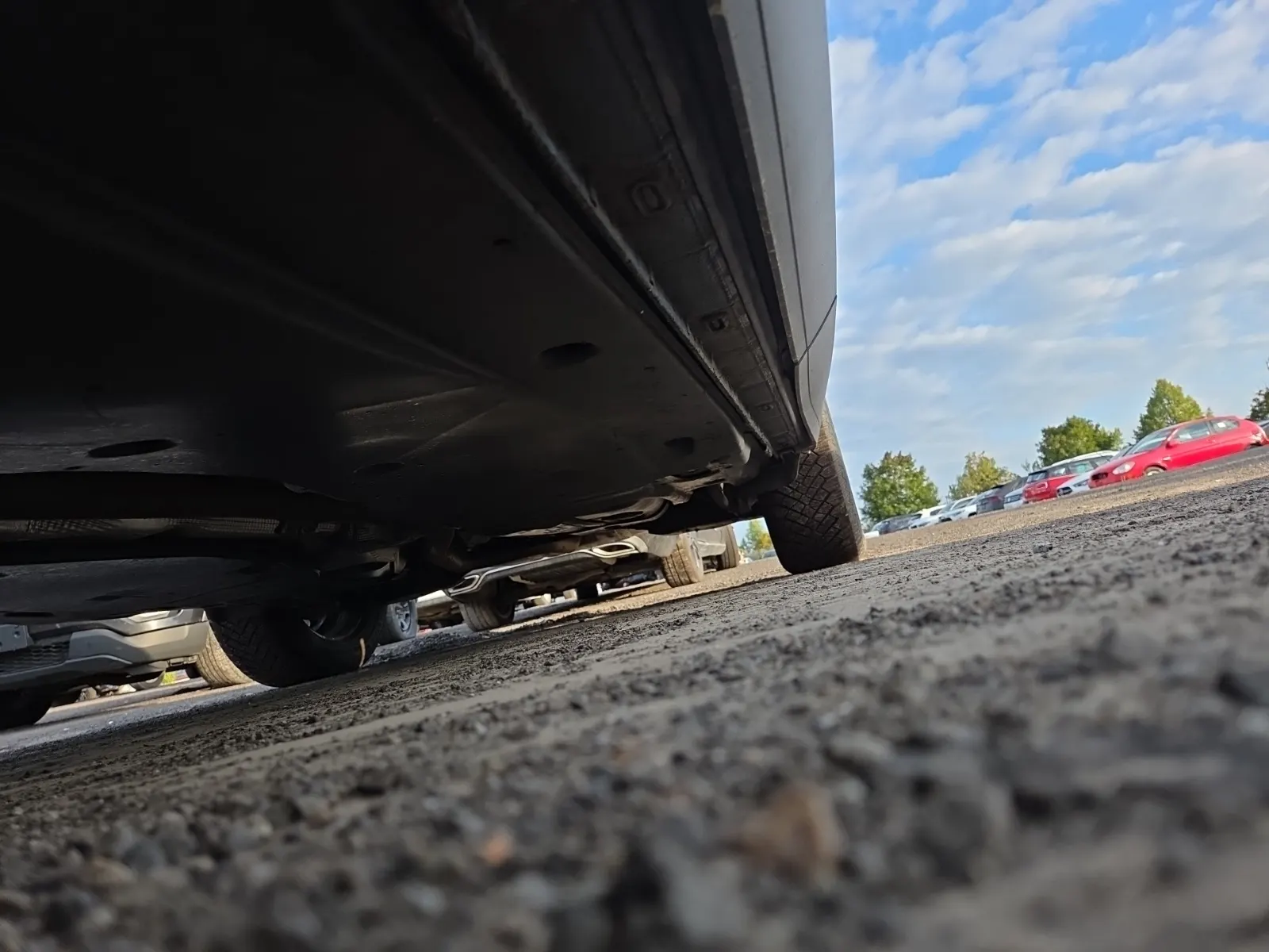 Undercarriage - Driver Photo